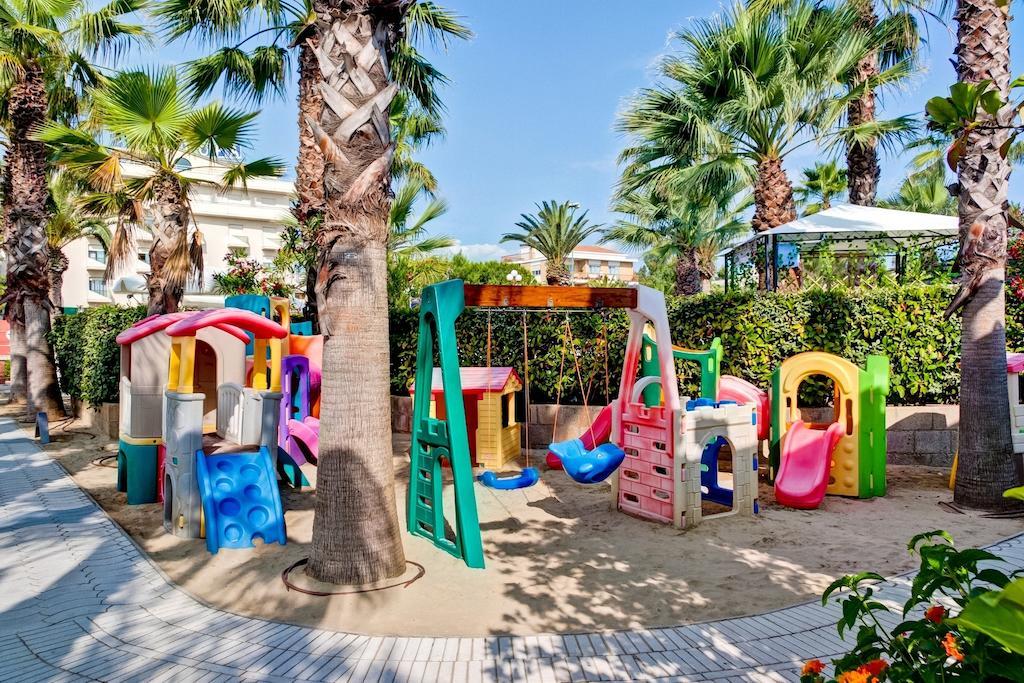 Hotel Europa Beach Village Giulianova Εξωτερικό φωτογραφία
