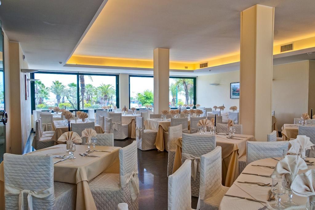 Hotel Europa Beach Village Giulianova Εξωτερικό φωτογραφία