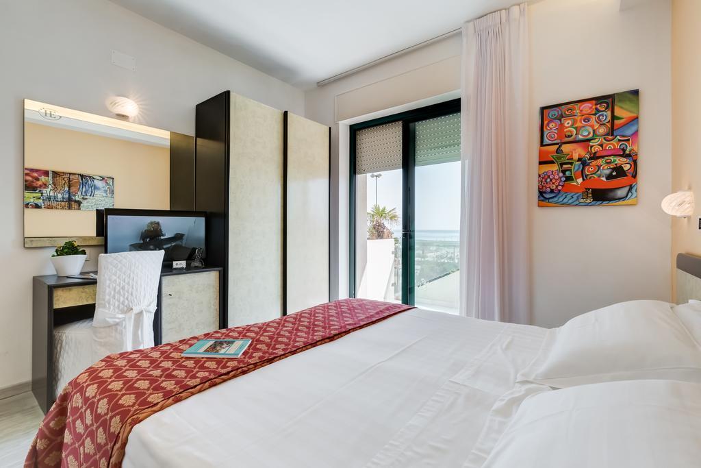 Hotel Europa Beach Village Giulianova Δωμάτιο φωτογραφία