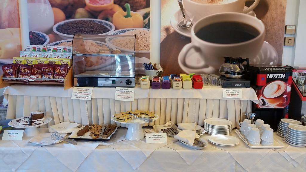 Hotel Europa Beach Village Giulianova Εξωτερικό φωτογραφία