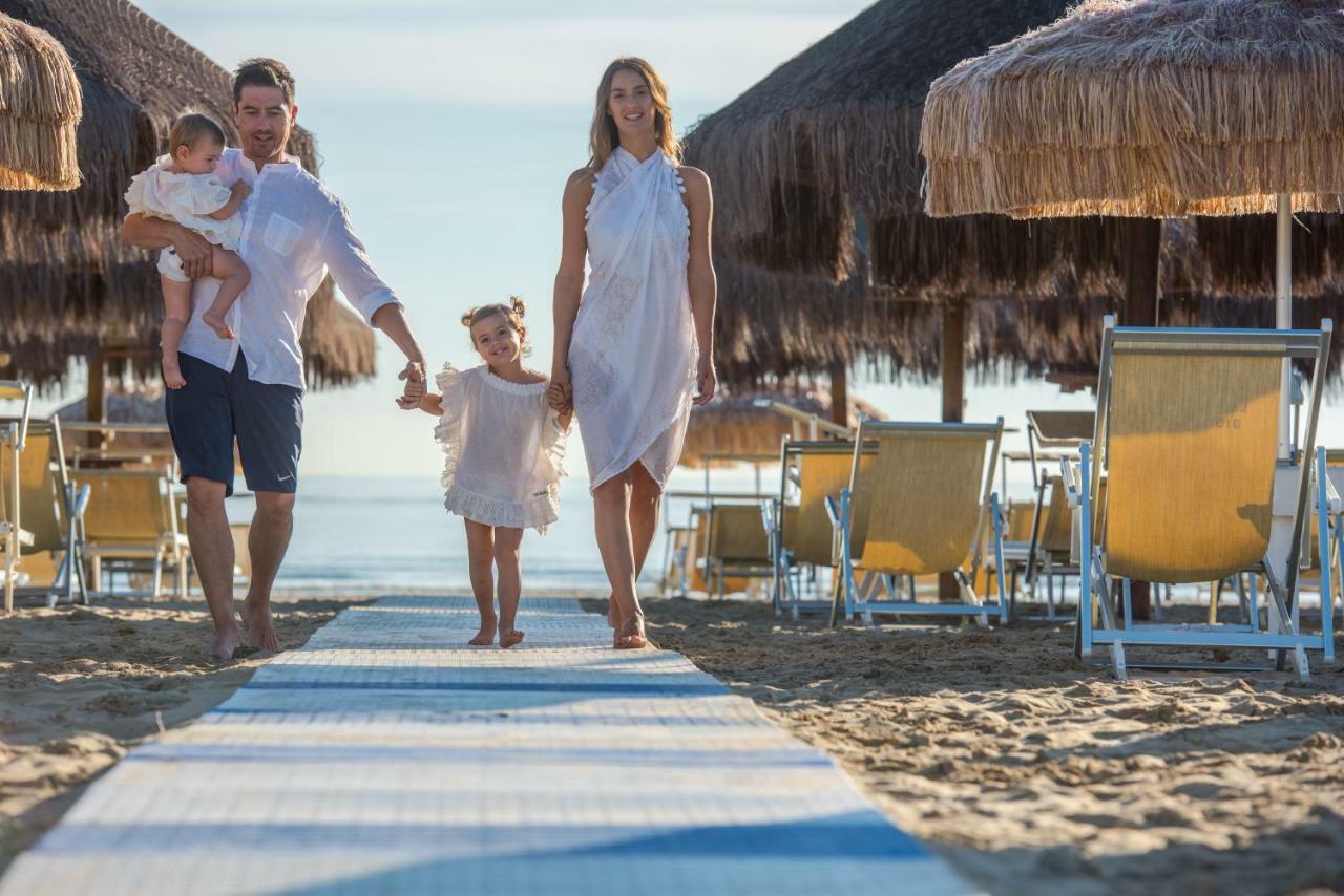 Hotel Europa Beach Village Giulianova Εξωτερικό φωτογραφία